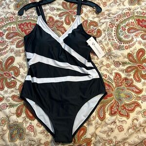 🆕 WALKON BEACH One Piece Swimsuit